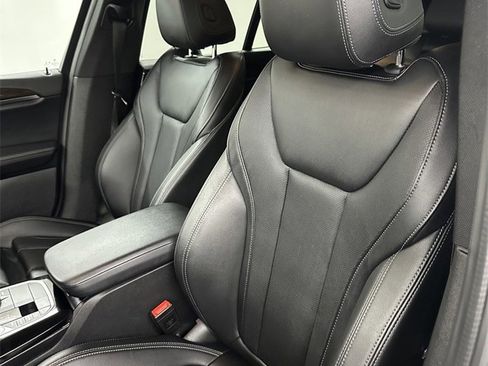 Used 2022 BMW X3 xDrive30i image 12