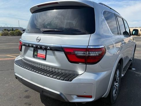 Certified 2022 Nissan Armada SV w/ SV Appearance Package AWD/4WD image 6