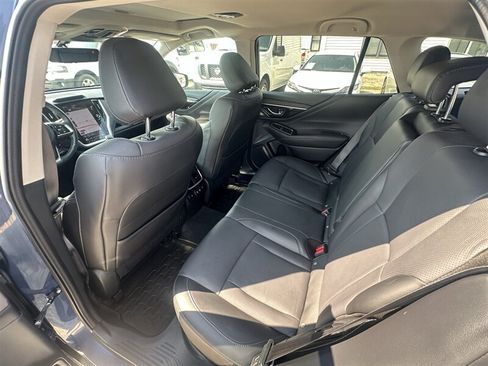 Used 2021 Subaru Outback Limited AWD/4WD image 37