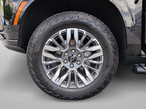 Certified 2025 Chevrolet Tahoe Z71 AWD/4WD image 25