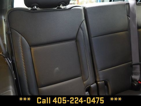 Used 2021 GMC Yukon Denali w/ Denali Ultimate Package AWD/4WD image 26
