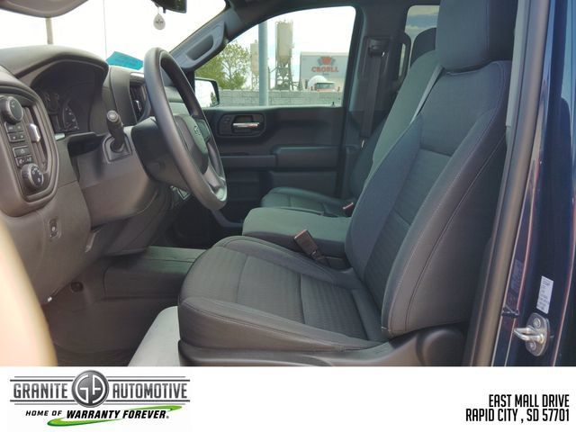 Used 2023 Chevrolet Silverado 1500 Custom Trail Boss w/ LPO, Dark Essentials Package AWD/4WD image 10