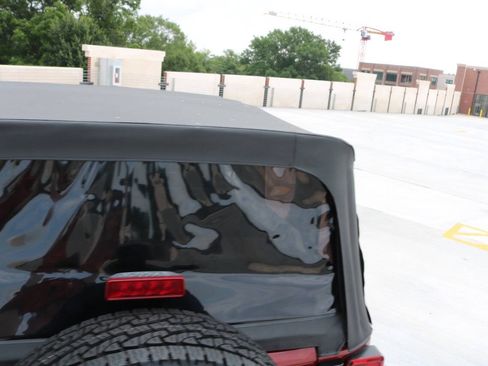 Used 2010 Jeep Wrangler Rubicon w/ PWR Convenience Group AWD/4WD image 81