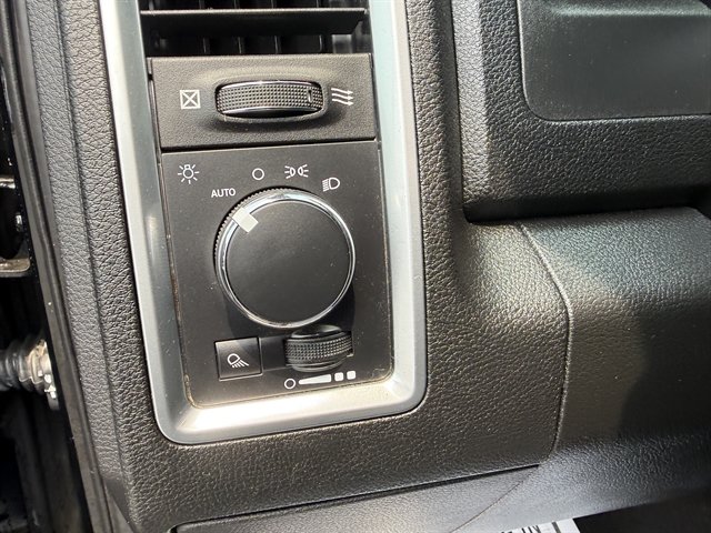 Used 2021 RAM 1500 Warlock w/ Electronics Group AWD/4WD image 16