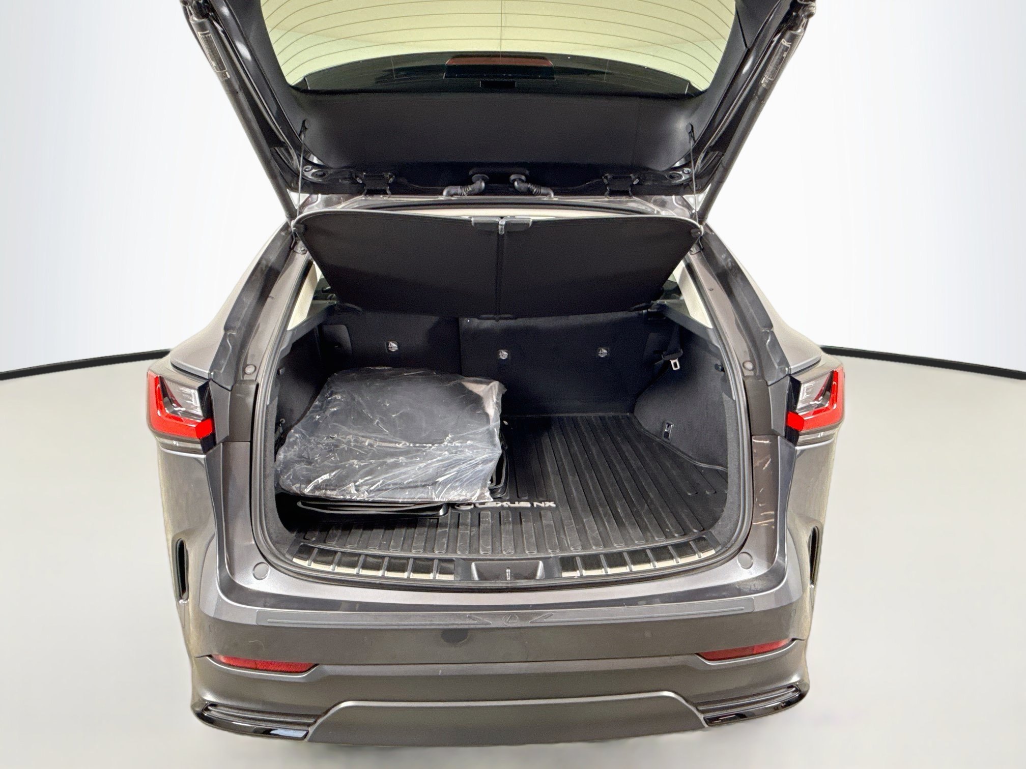 Used 2025 Lexus NX 350h AWD w/ Accessory Package (2T) image 26