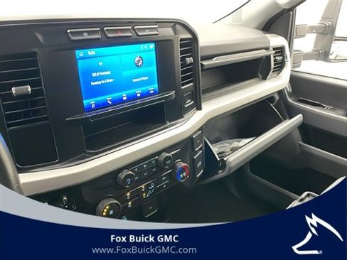 Used 2024 Ford F250 XLT image 17