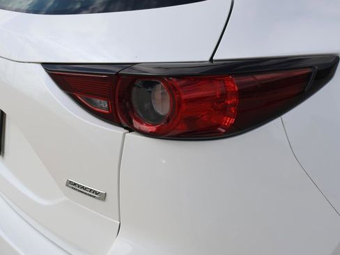 Used 2017 MAZDA CX-5 Sport image 10