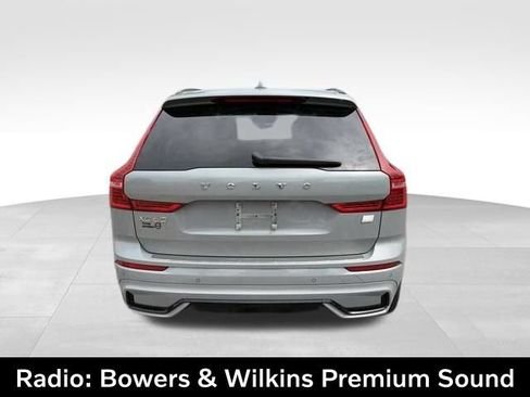 Certified 2024 Volvo XC60 T8 Ultimate w/ Protection Package Premier AWD/4WD image 7