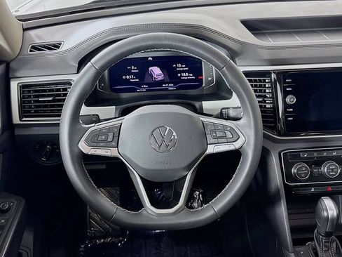 Certified 2023 Volkswagen Atlas SEL AWD/4WD image 12