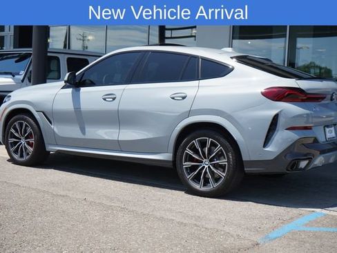 Used 2025 BMW X6 xDrive40i w/ Premium Package AWD/4WD image 6