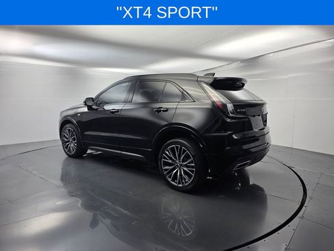 Used 2024 Cadillac XT4 Sport FWD image 6