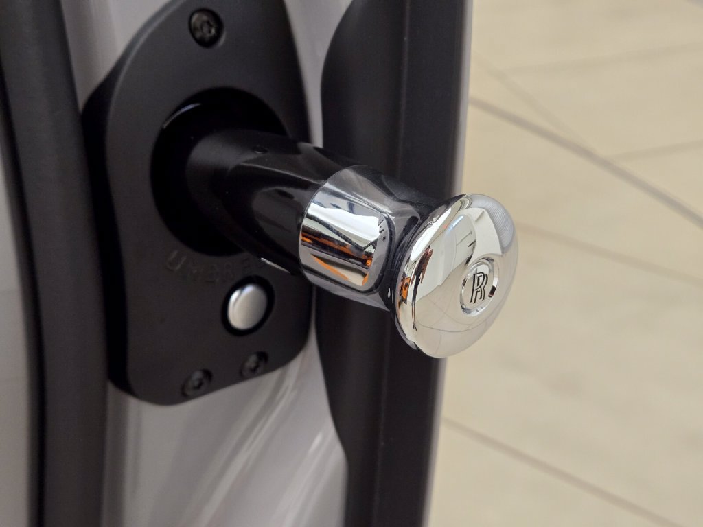 New 2027 Rolls-Royce Cullinan Black Badge AWD/4WD image 22