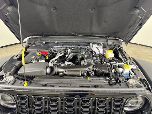 New 2026 Jeep Wrangler Unlimited Sport image 31