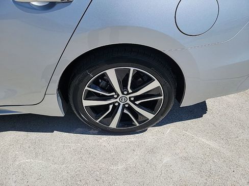Used 2022 Nissan Maxima SV w/ Floor Mat Group FWD image 22