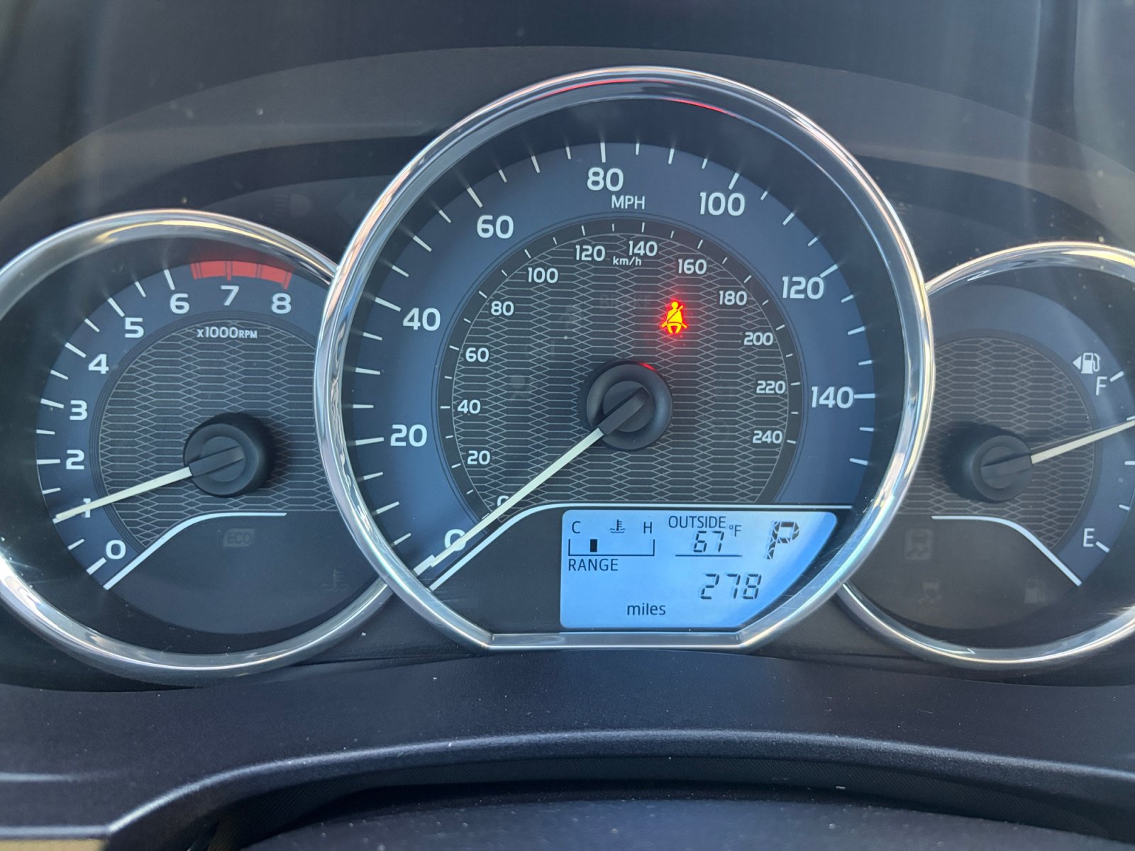 Used 2016 Toyota Corolla LE FWD image 18