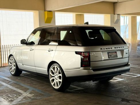 Used 2017 Land Rover Range Rover HSE AWD/4WD image 3