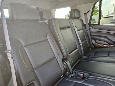 Used 2019 Chevrolet Tahoe Premier AWD/4WD image 14