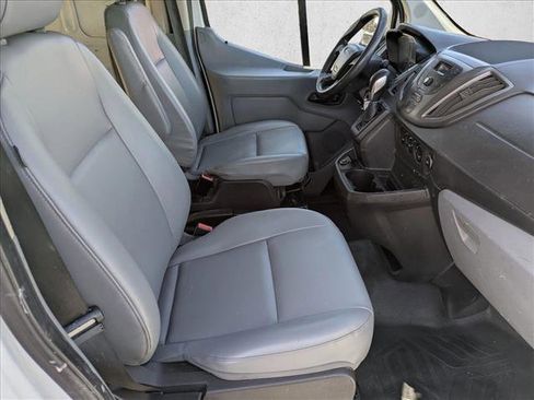 Used 2017 Ford Transit 150 130 Low Roof RWD image 20