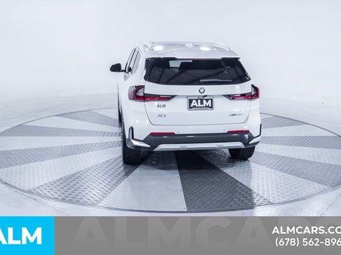 Used 2023 BMW X1 xDrive28i w/ Premium Package AWD/4WD image 8