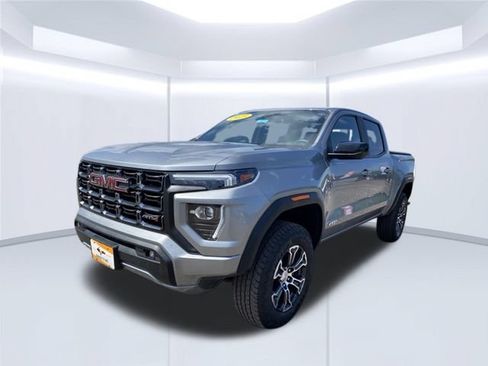 Used 2023 GMC Canyon AT4 AWD/4WD image 17
