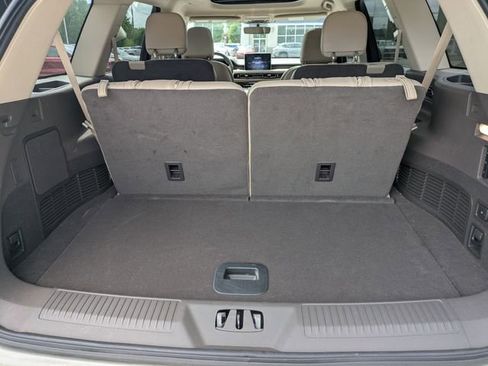 Used 2023 Lincoln Aviator Reserve w/ Equipment Group 201A image 7