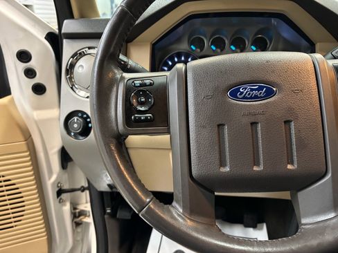 Used 2016 Ford F350 Lariat w/ Lariat Ultimate Package image 16