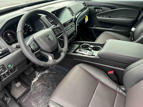 New 2026 Honda Ridgeline Black Edition image 9
