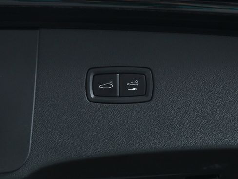 Used 2022 Porsche Cayenne Turbo GT image 37