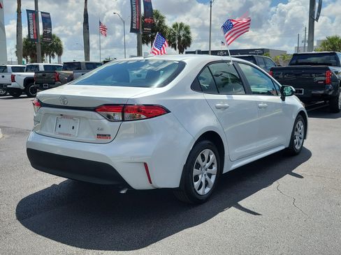 Used 2026 Toyota Corolla LE image 11