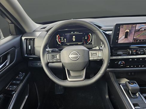 New 2026 Nissan Pathfinder SL AWD/4WD image 16