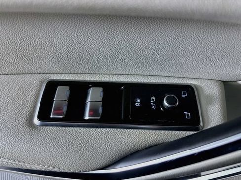 Used 2023 Jaguar F-PACE S AWD/4WD image 20