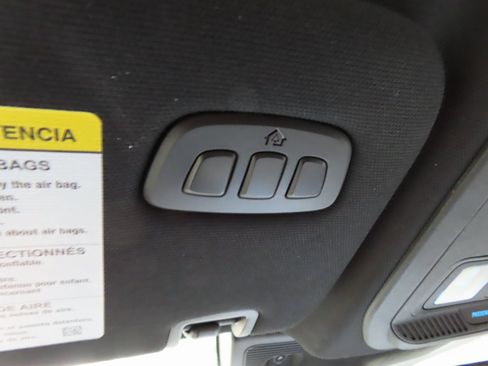 Used 2020 Ford Explorer ST w/ ST Street Pack image 43