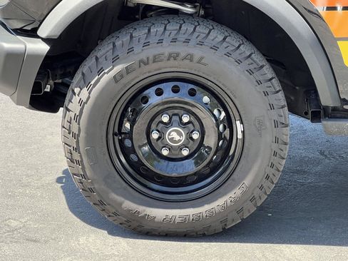 Used 2025 Ford Bronco Big Bend w/ Black Diamond Package AWD/4WD image 13