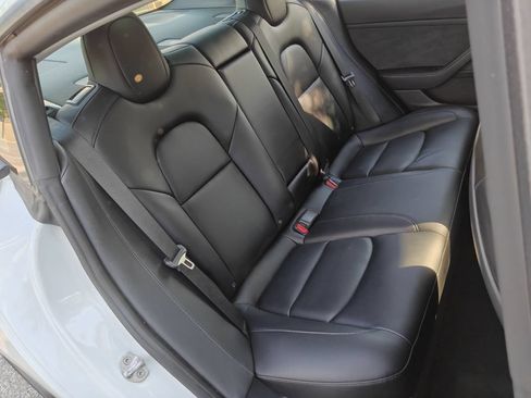 Used 2022 Tesla Model 3 Long Range AWD/4WD image 13
