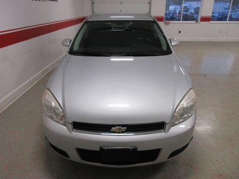 Used 2010 Chevrolet Impala LT image 10