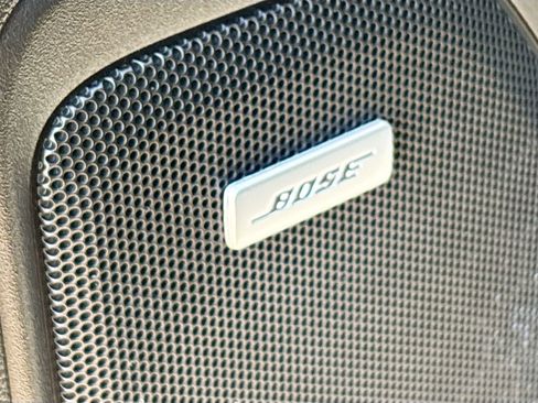 Used 2022 Chevrolet Silverado 1500 LT Trail Boss w/ LT Trail Boss Premium Package image 18