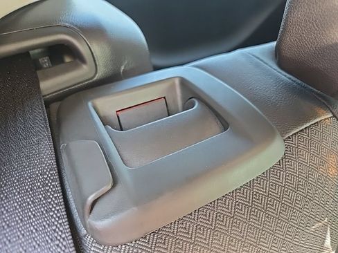 Used 2023 Buick Encore GX Preferred w/ Cold Weather Comfort Package AWD/4WD image 75
