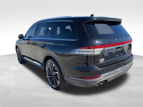 Used 2020 Lincoln Aviator Reserve w/ Equipment Group 202A image 5