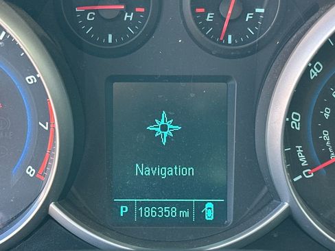 Used 2012 Chevrolet Cruze LT image 27