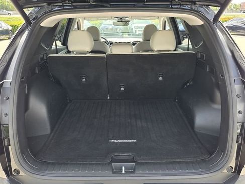 Used 2023 Hyundai Tucson SEL w/ Convenience Package FWD image 13