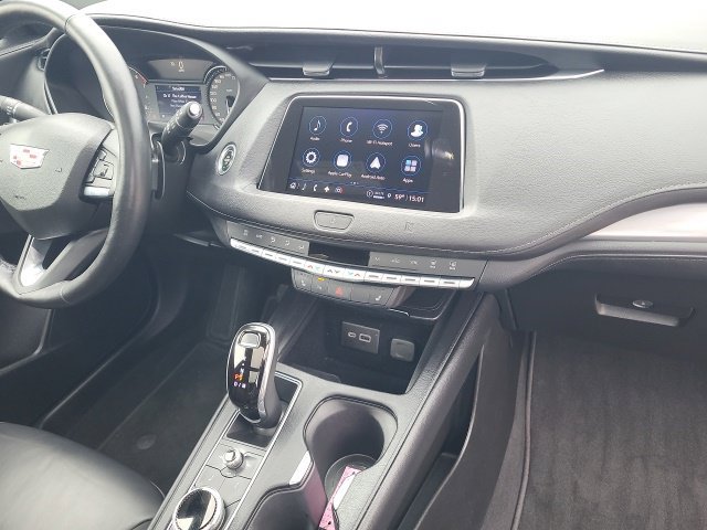 Used 2021 Cadillac XT4 Premium Luxury AWD/4WD image 3