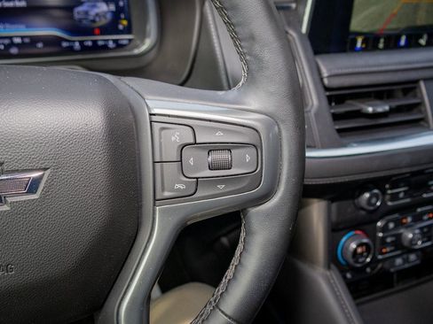 Certified 2023 Chevrolet Tahoe Z71 w/ Luxury Package image 22