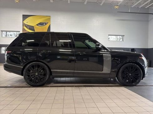 Used 2019 Land Rover Range Rover Autobiography image 11