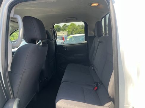 Used 2022 Nissan Frontier S w/ Technology Package image 14