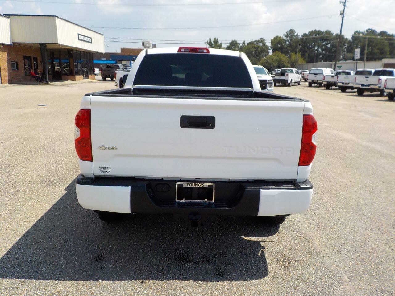 Used 2019 Toyota Tundra SR AWD/4WD image 4