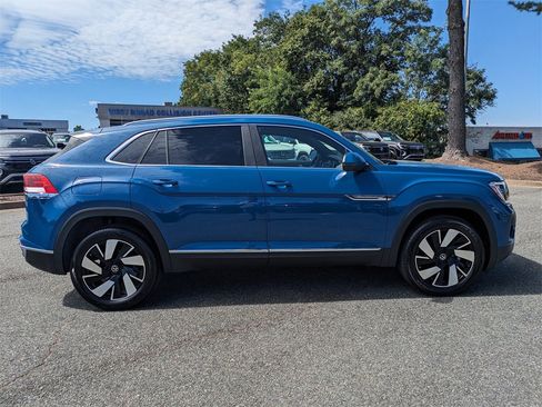 New 2026 Volkswagen Atlas Cross Sport SEL image 3