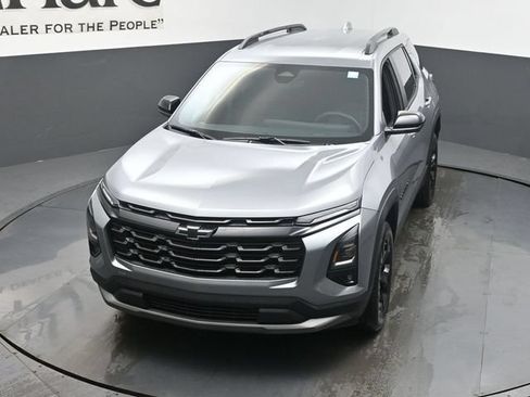 New 2026 Chevrolet Equinox LT w/ Midnight Edition FWD image 24