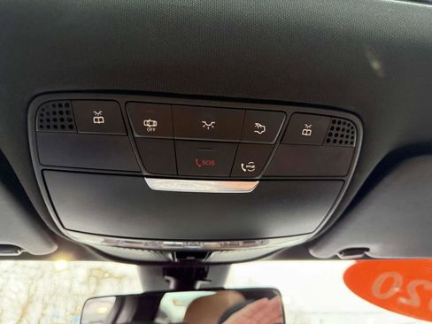 Used 2020 Mercedes-Benz C 300 4MATIC Sedan image 31