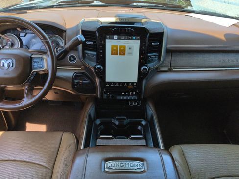 Used 2022 RAM 3500 Limited AWD/4WD image 15