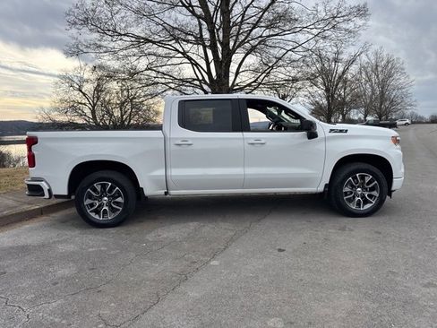 Used 2023 Chevrolet Silverado 1500 RST image 8